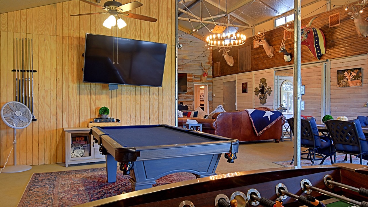 Photo of Bedroom in Waelder