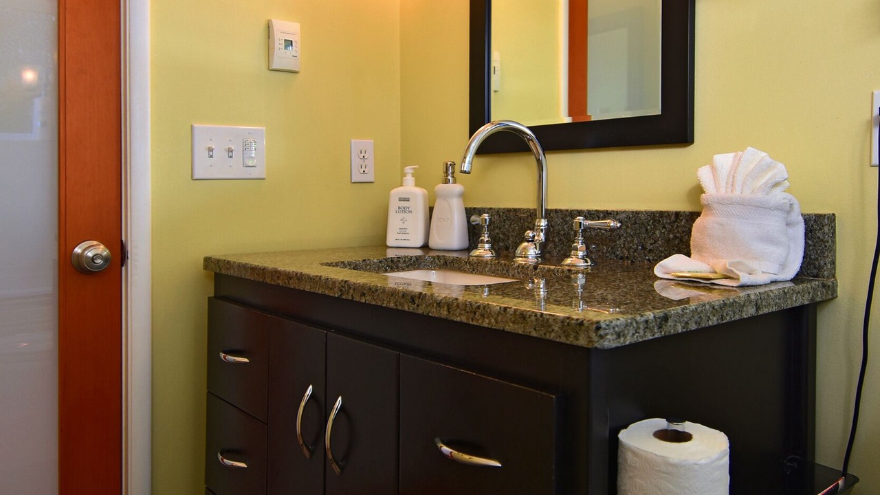 Photo of Bathroom in Lower Queen Anne