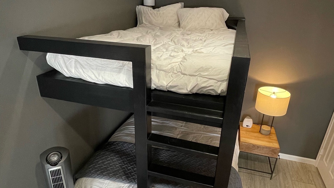 Photo of Bedroom in Euless