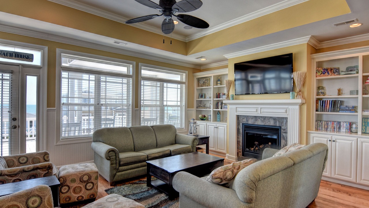 Photo of Livingroom in Ocean Isle Beach