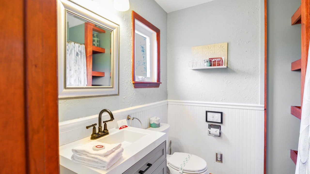 Photo of Others in Sheldrake