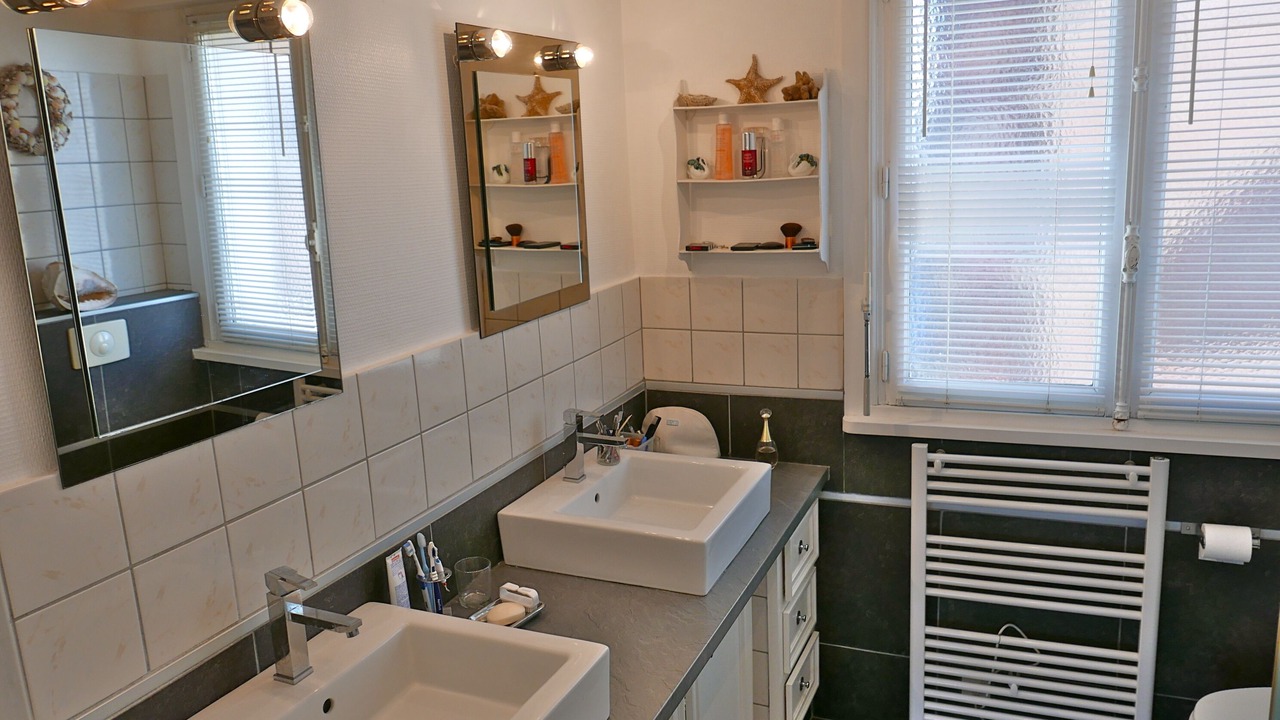 Photo of Bathroom in Bleriot-Plage