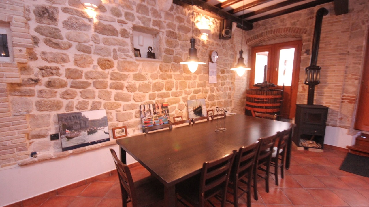Photo of Livingroom in Komiza