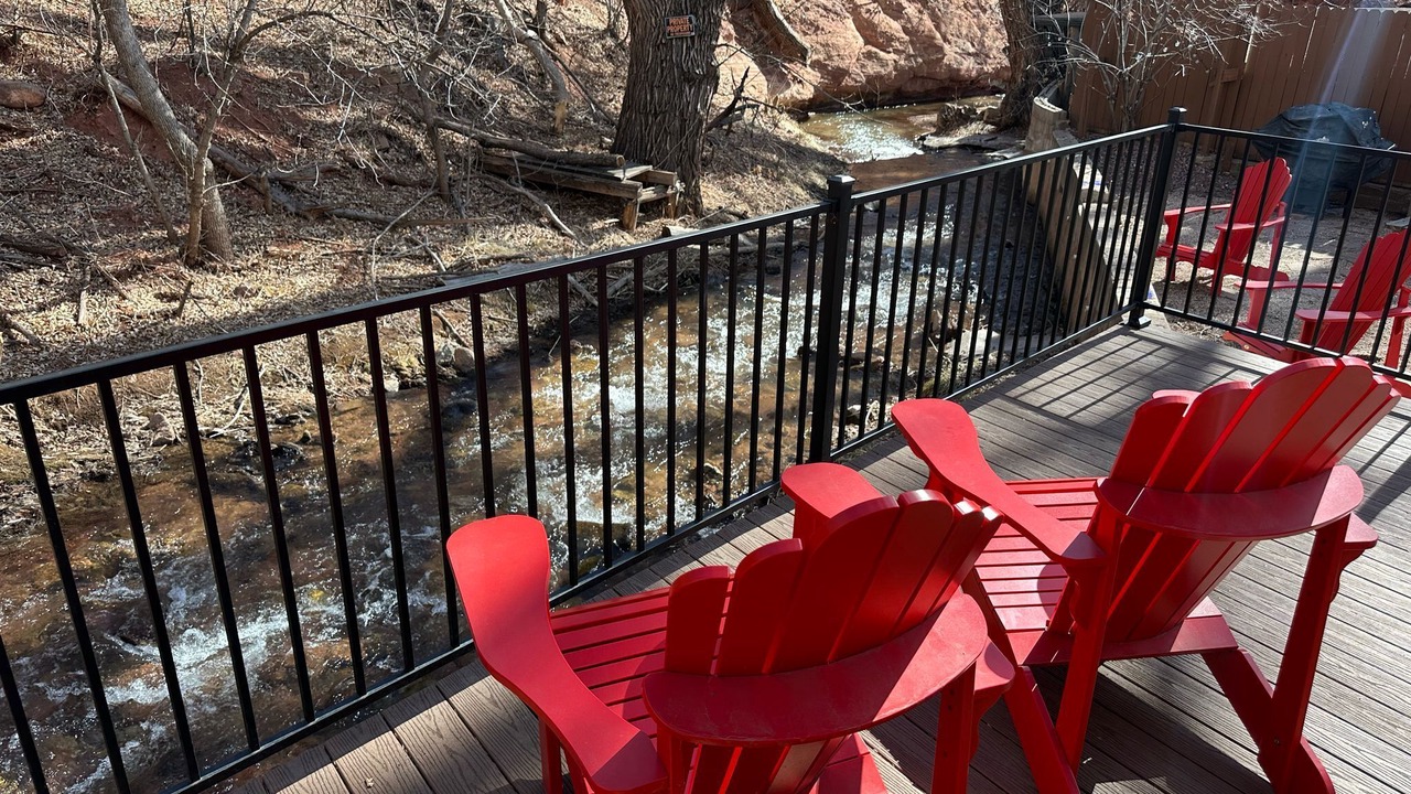 Photo of Others in Manitou Springs Historic District