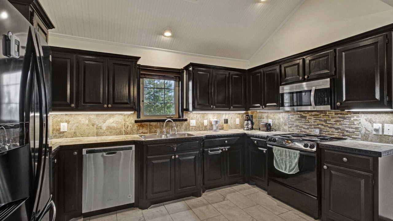 Photo of Kitchen in Farmersville