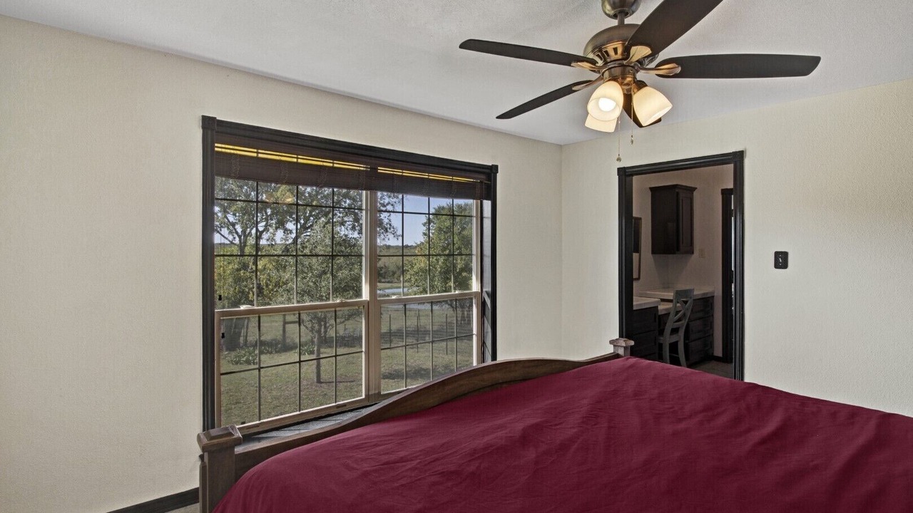Photo of Bedroom in Farmersville