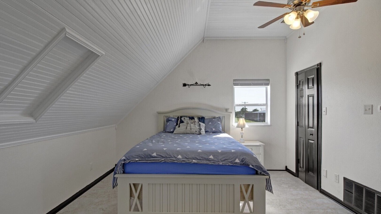 Photo of Bedroom in Farmersville