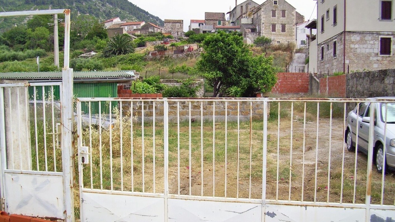Photo of Others in Komiza