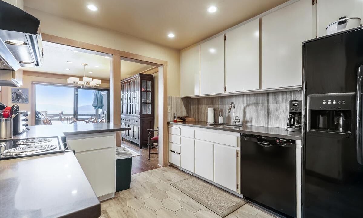 Photo of Kitchen in Tahoe City