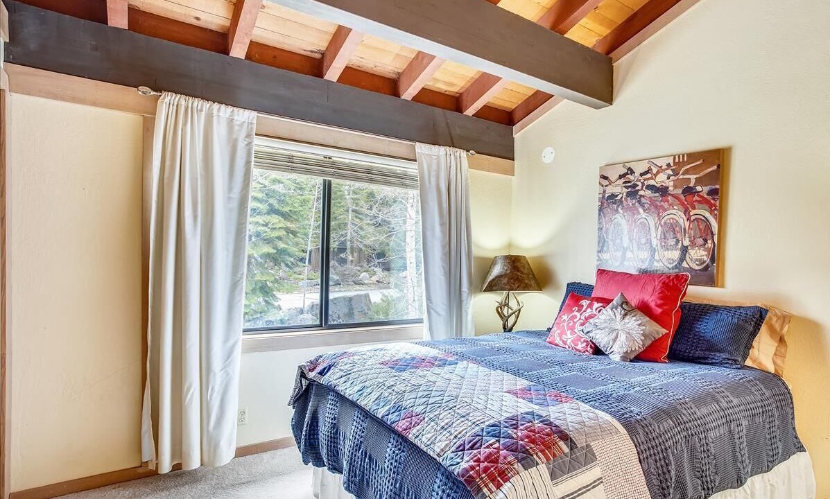 Photo of Bedroom in Tahoe City