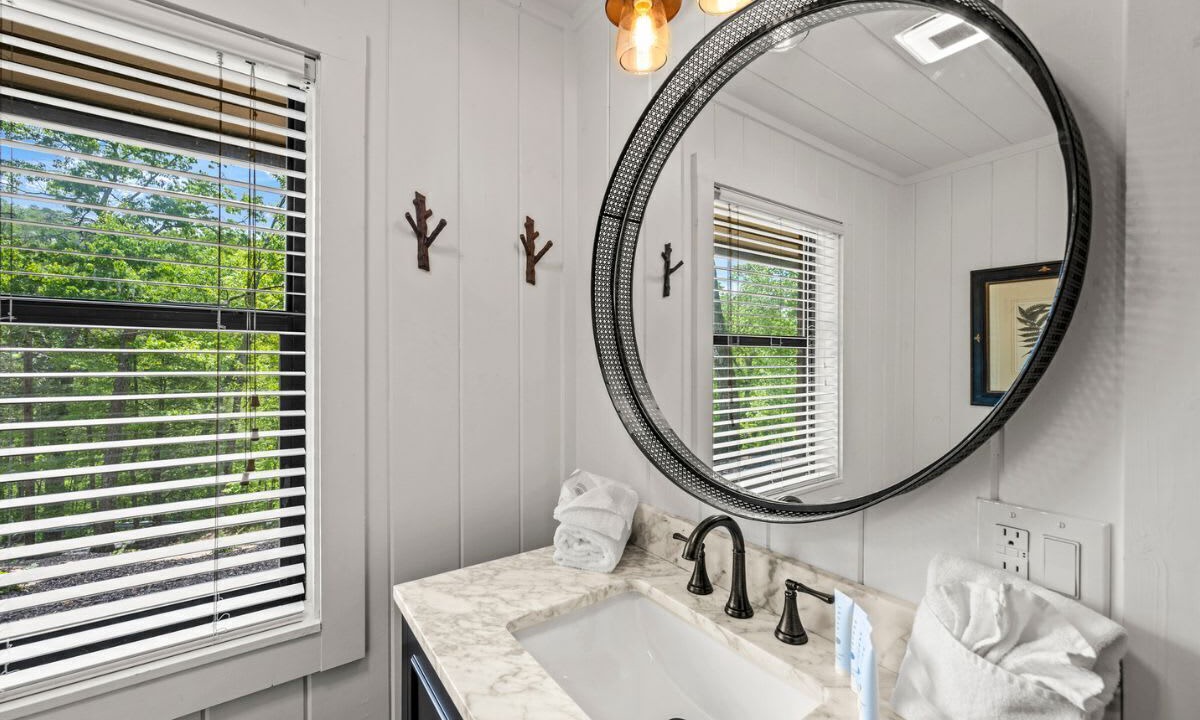Photo of Bathroom in Chalet Village