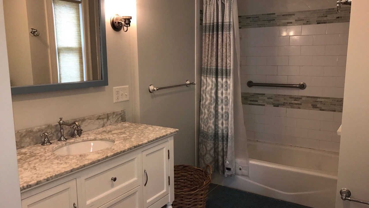 Photo of Bathroom in Misquamicut