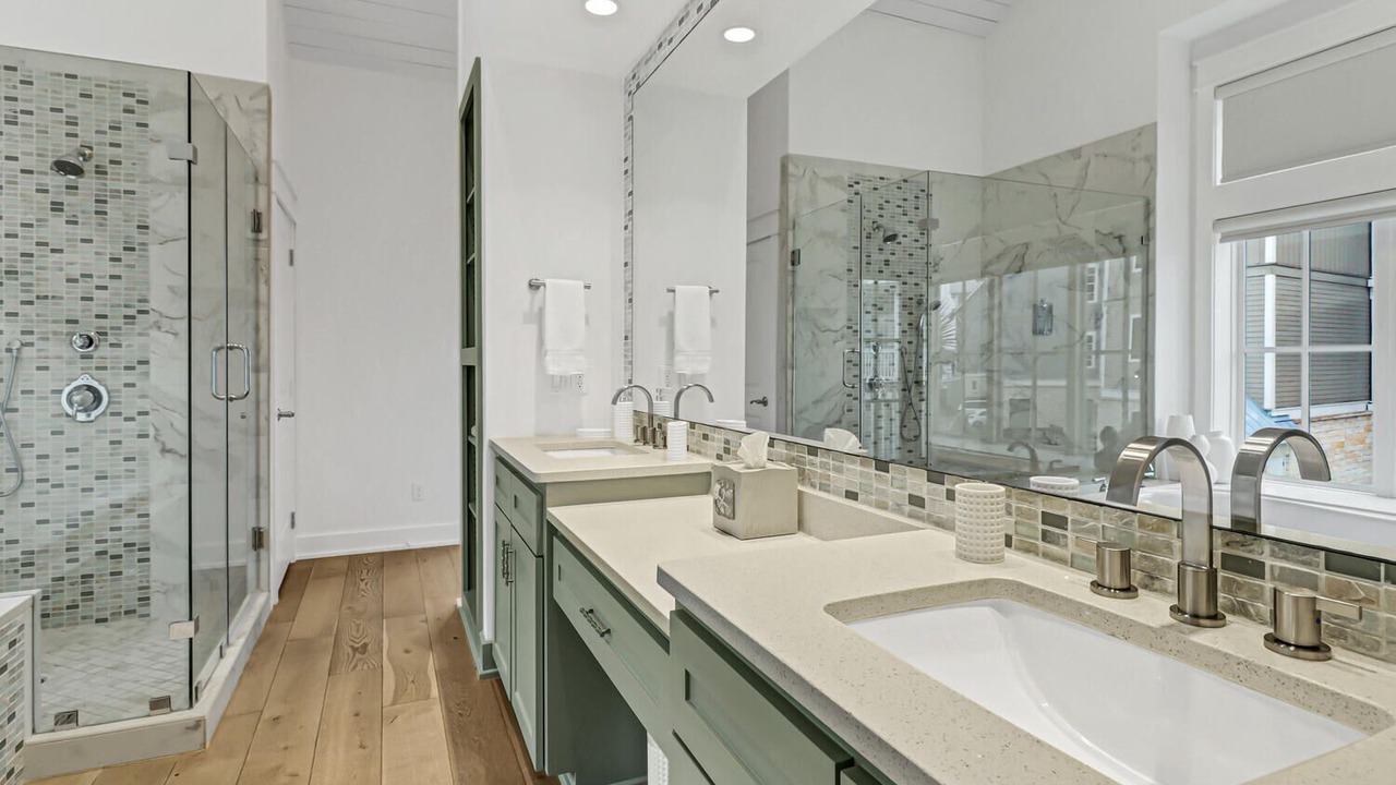 Photo of Bathroom in Cinnamon Shore