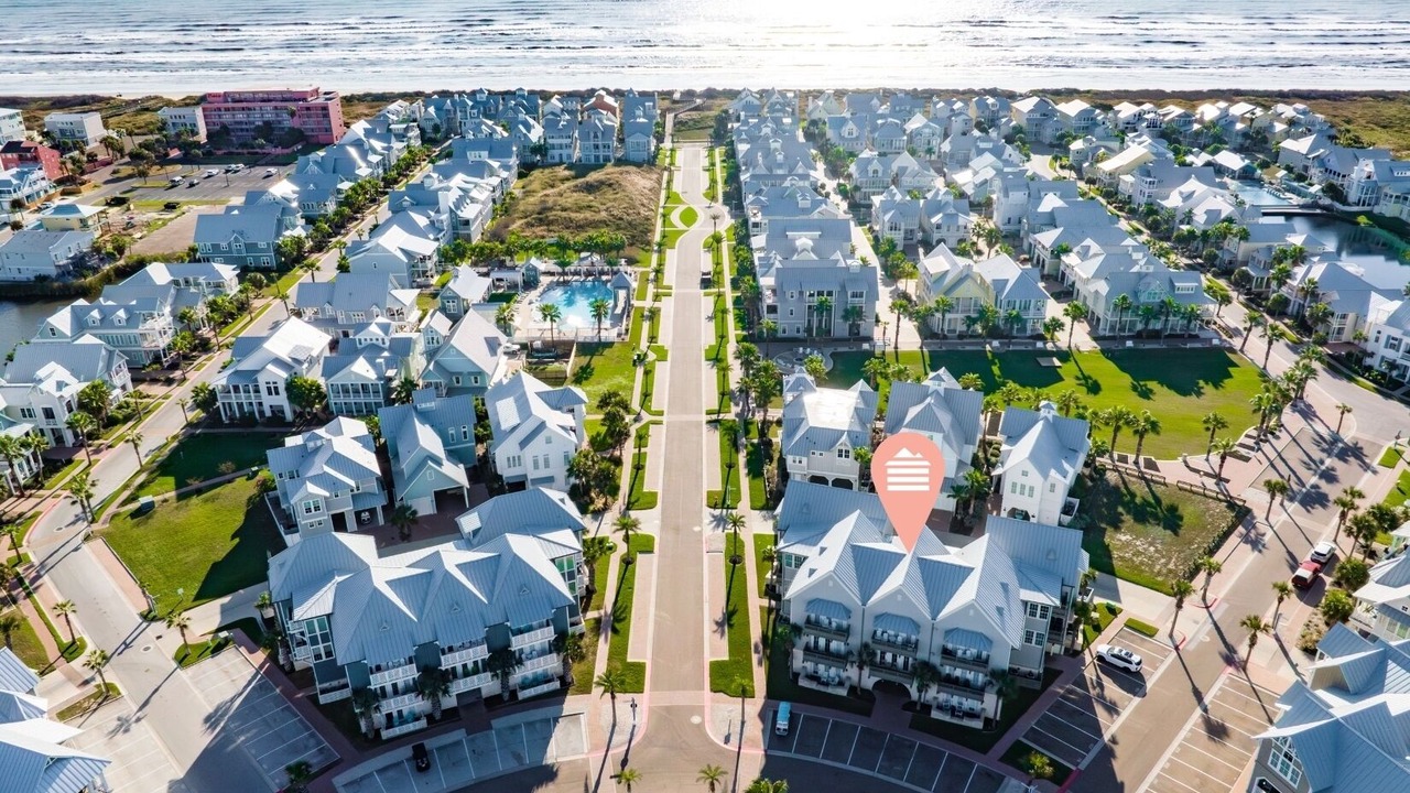 Photo of Others in Cinnamon Shore