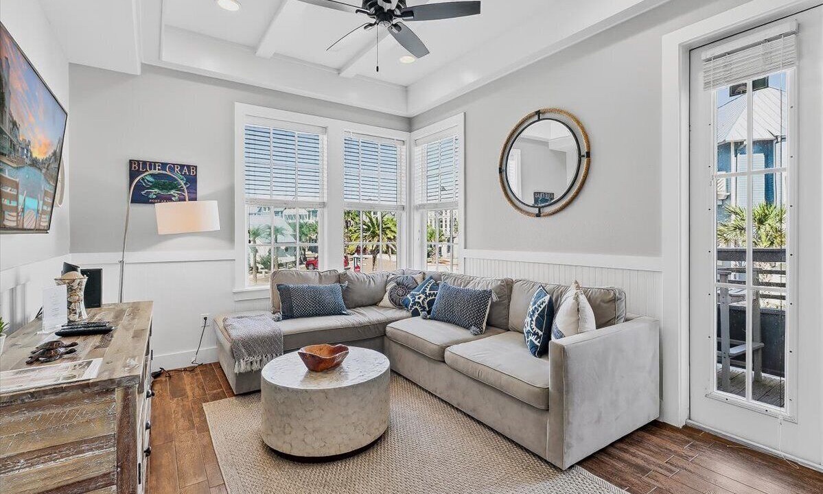 Photo of Livingroom in Cinnamon Shore