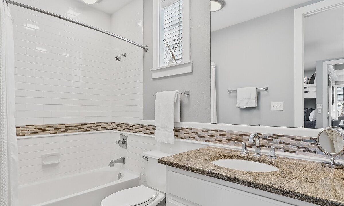 Photo of Bathroom in Cinnamon Shore