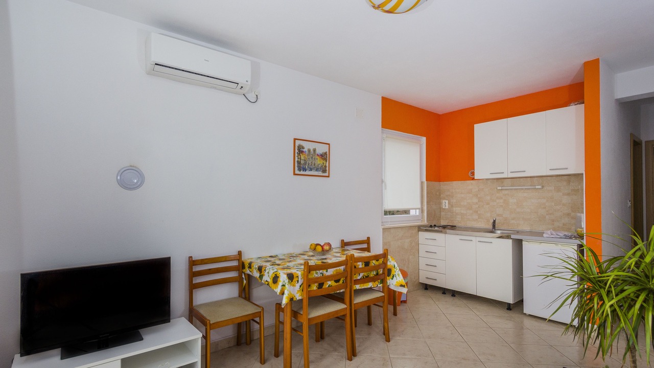 Photo of Bedroom in Promajna