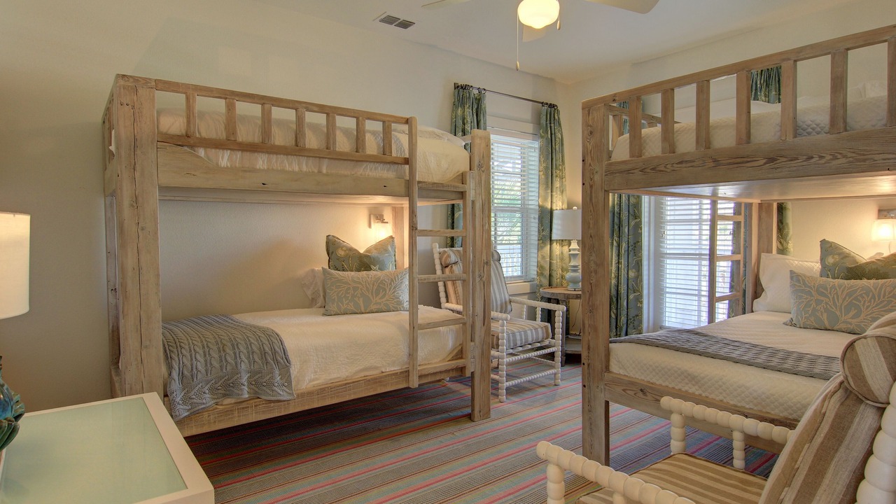 Photo of Bedroom in Cinnamon Shore