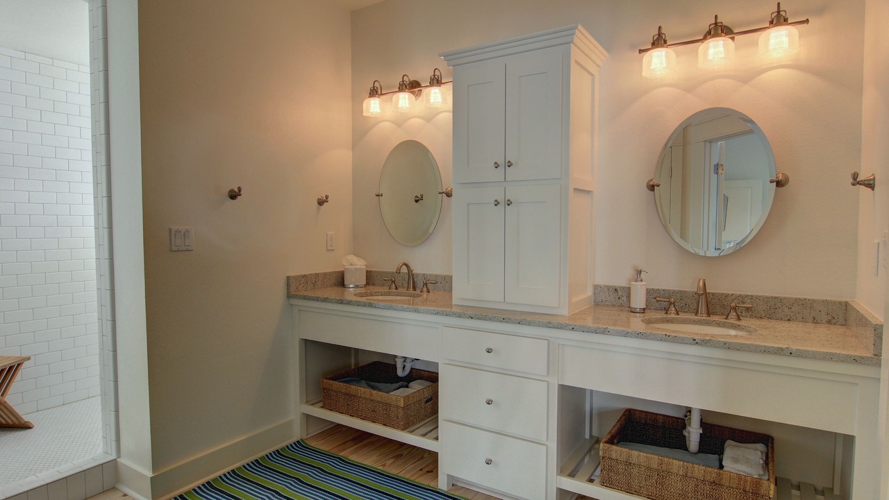 Photo of Bathroom in Cinnamon Shore