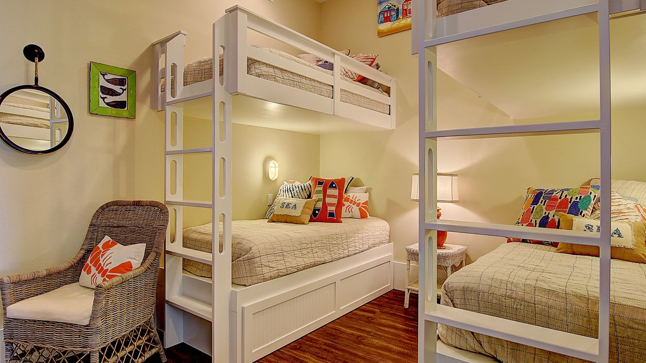 Photo of Bedroom in Cinnamon Shore