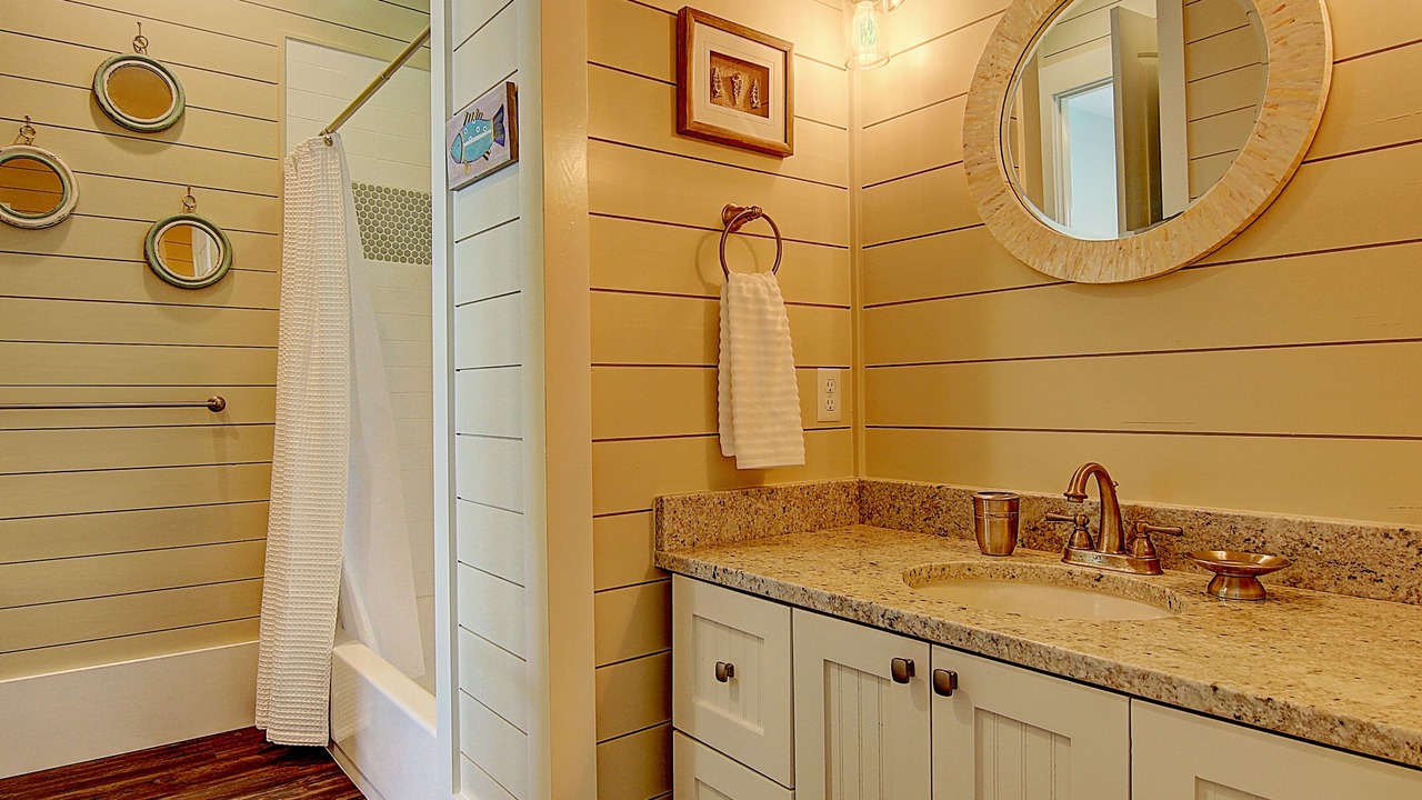 Photo of Bathroom in Cinnamon Shore