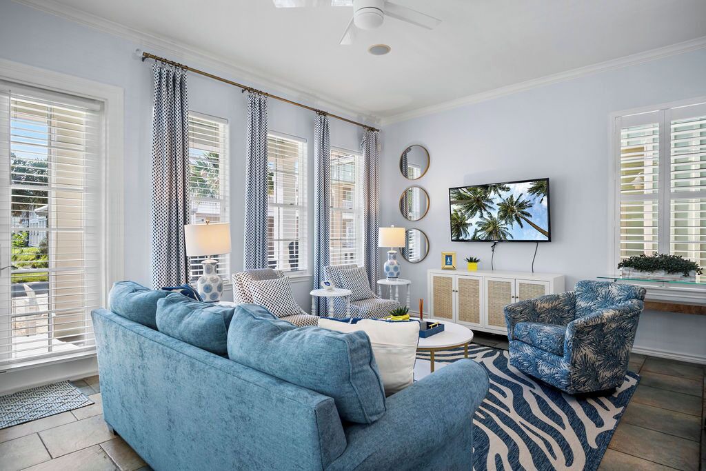 Photo of Livingroom in Cinnamon Shore