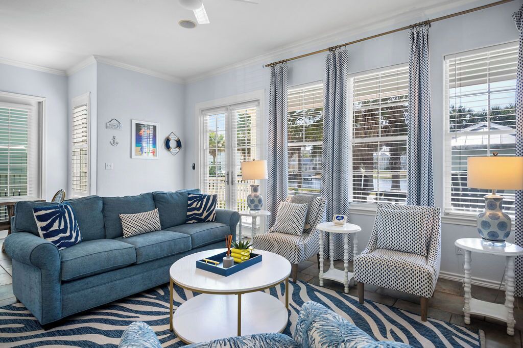 Photo of Livingroom in Cinnamon Shore
