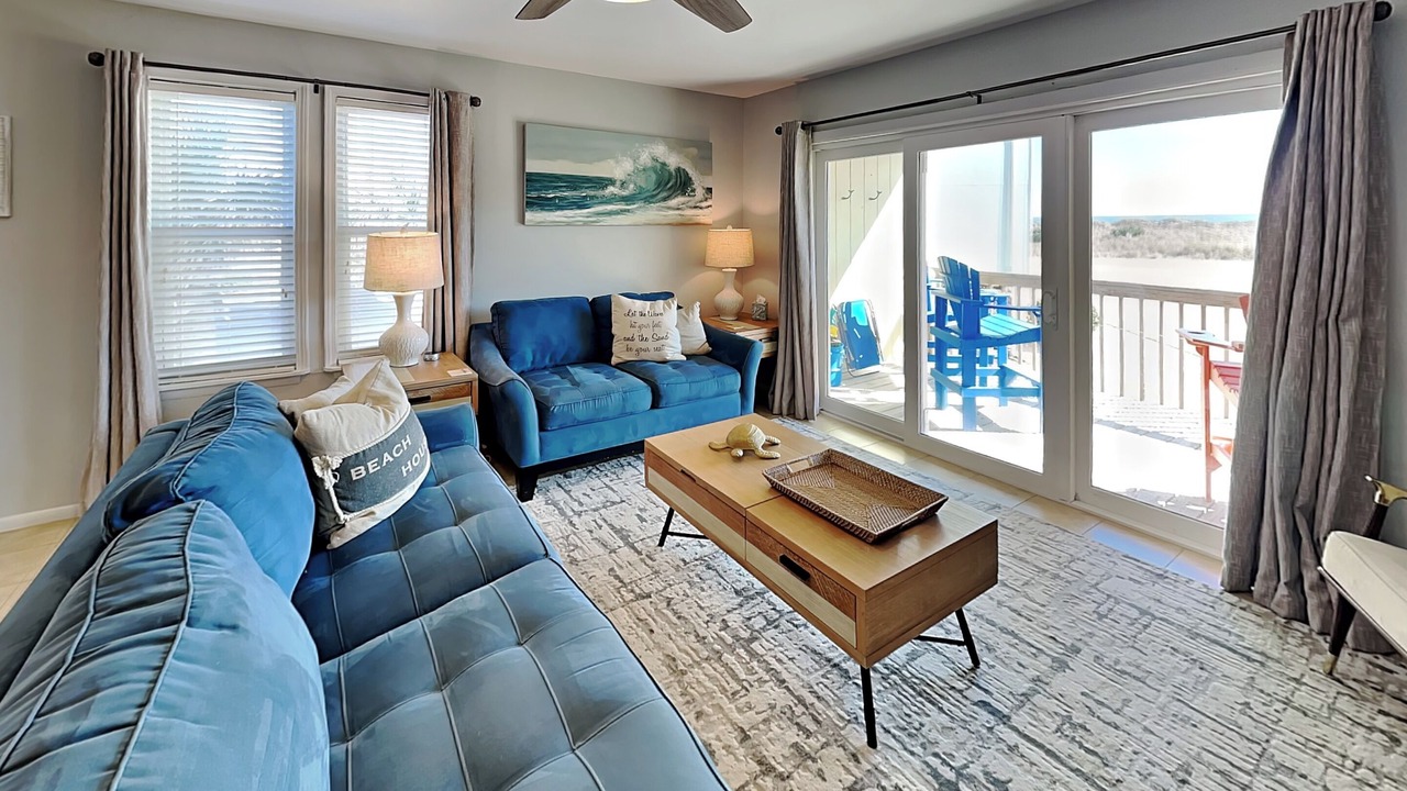 Photo of Livingroom in Surf City