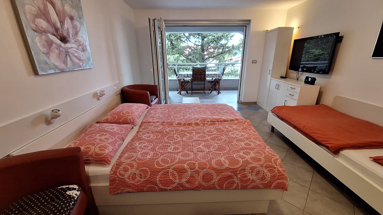 Photo of Bedroom in Punat