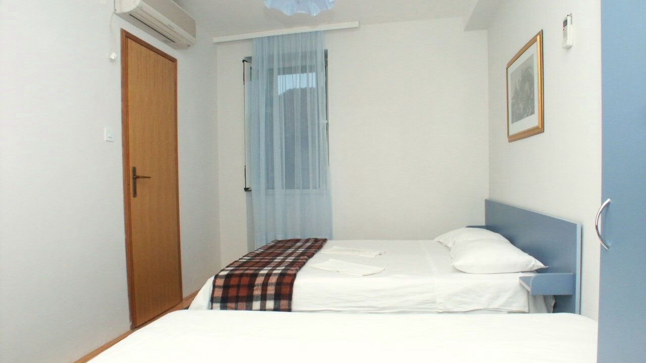 Photo of Bedroom in Komiza