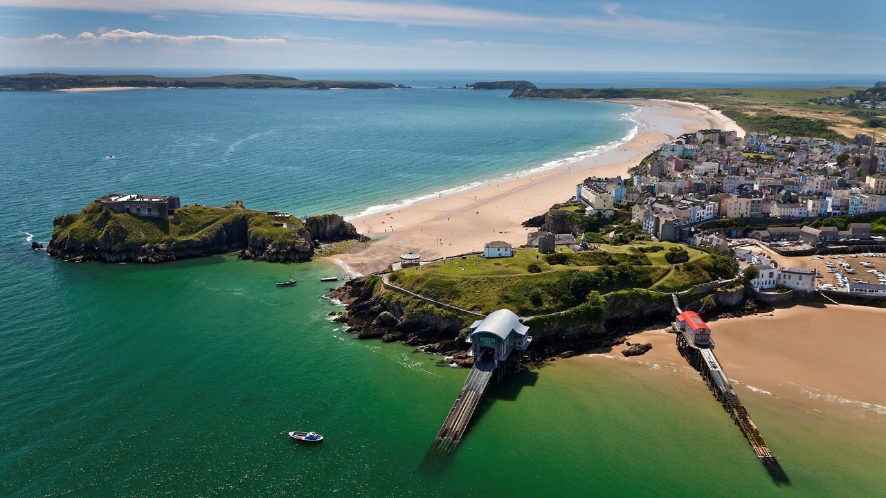 Photo of Others in Tenby