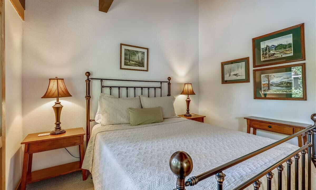 Photo of Bedroom in Tahoe City
