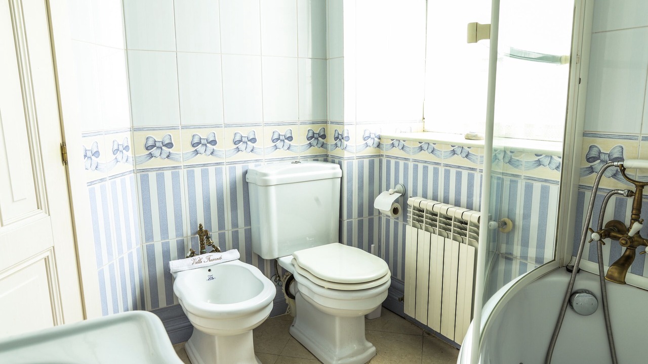 Photo of Bathroom in Solares