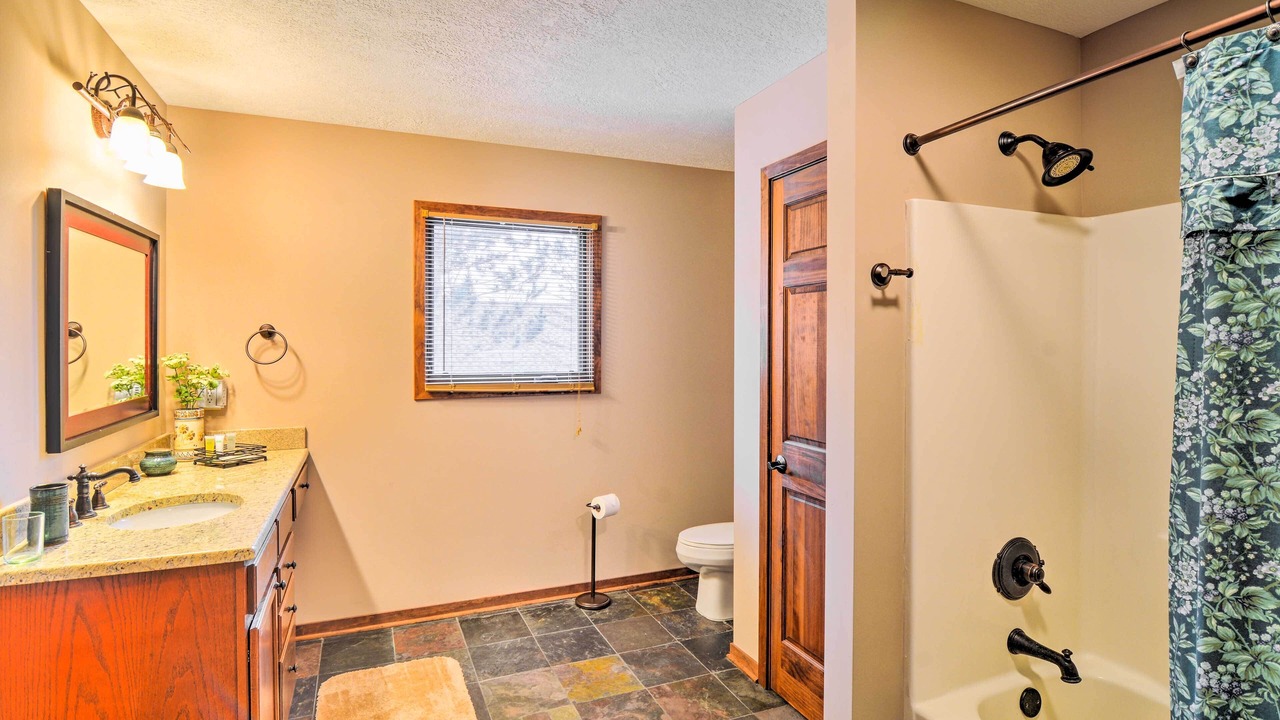 Photo of Bathroom in Higgins Lake