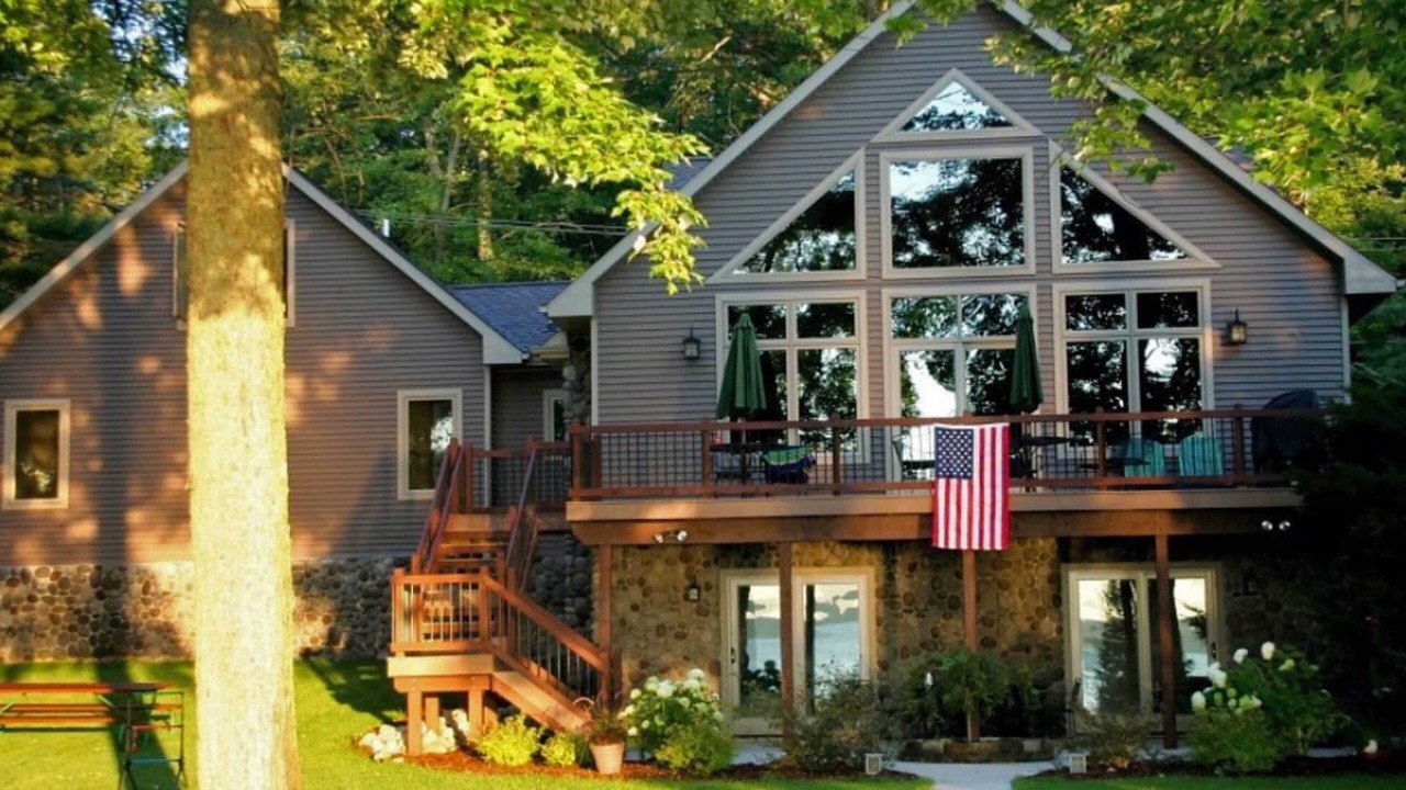 Photo of Outdoor in Higgins Lake