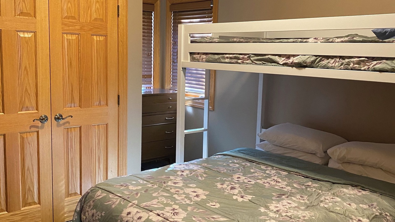 Photo of Bedroom in Spicer