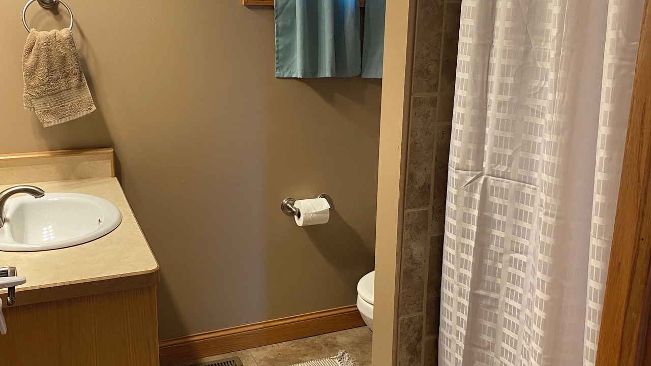 Photo of Bathroom in Spicer