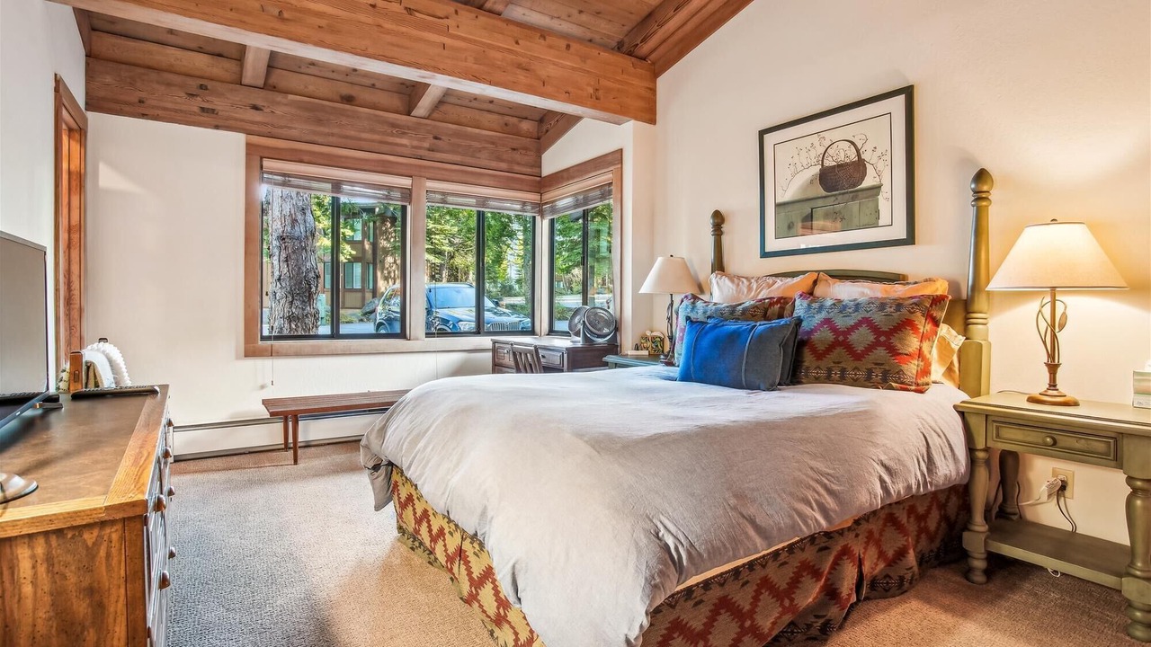 Photo of Bedroom in Tahoe City