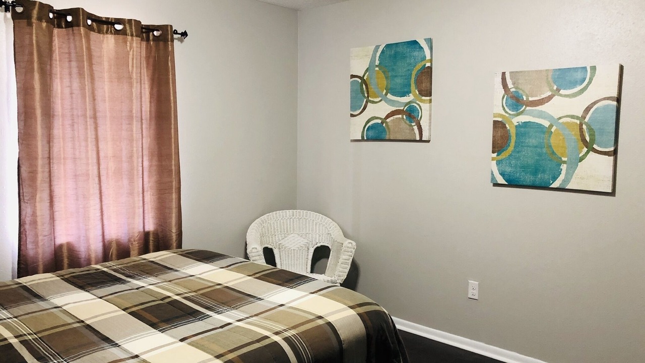 Photo of Bedroom in Zavalla