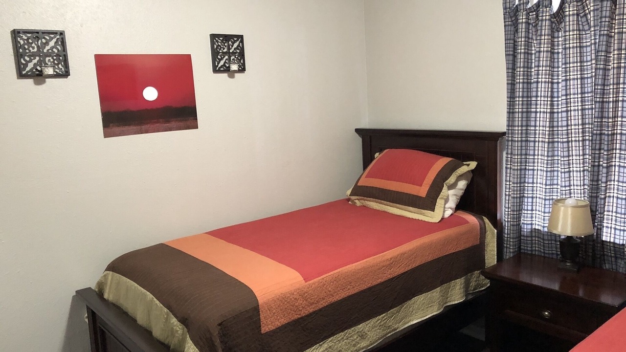 Photo of Bedroom in Zavalla