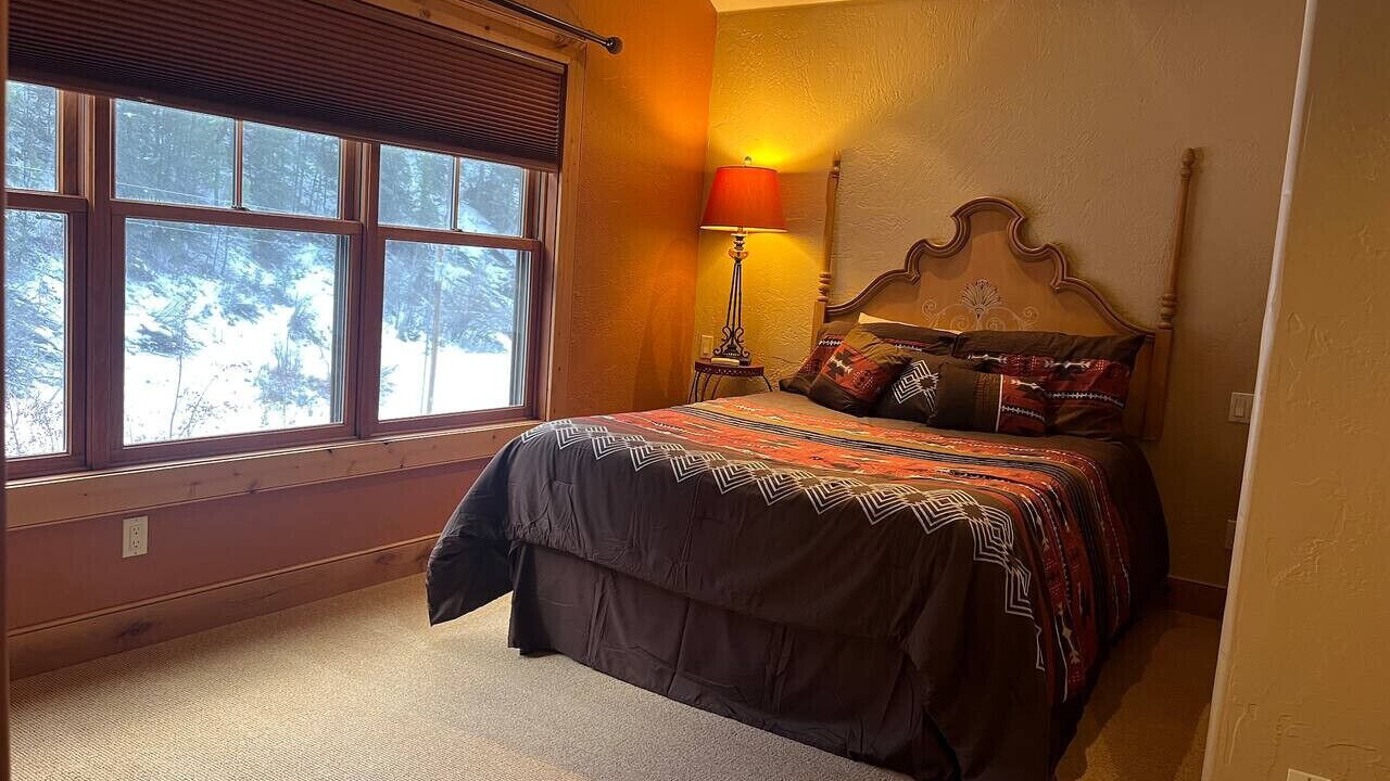 Photo of Bedroom in Pagosa Springs