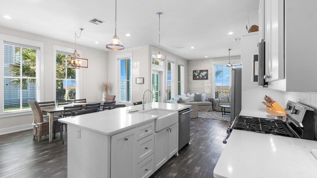 Photo of Kitchen in Cinnamon Shore