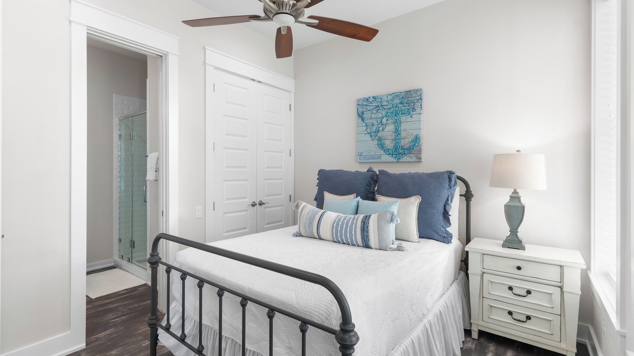 Photo of Bedroom in Cinnamon Shore