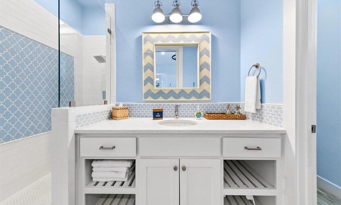 Photo of Bathroom in Cinnamon Shore