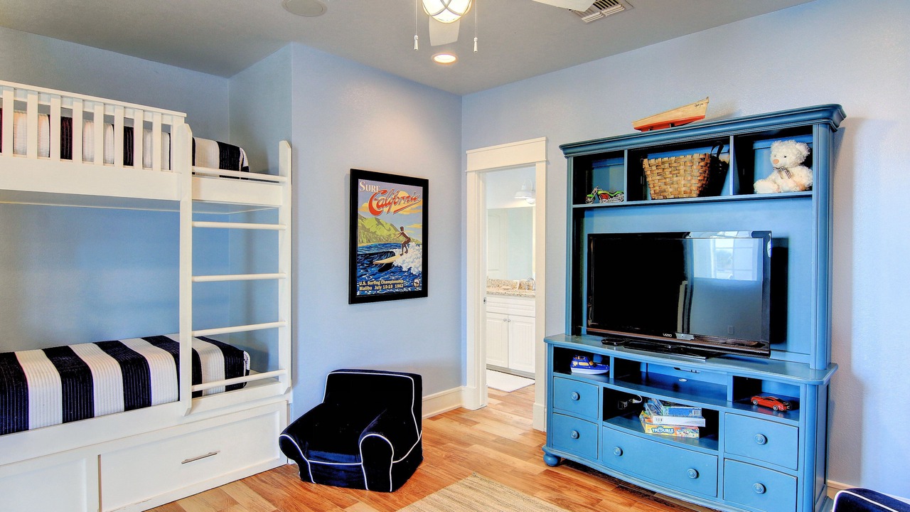 Photo of Bedroom in Cinnamon Shore