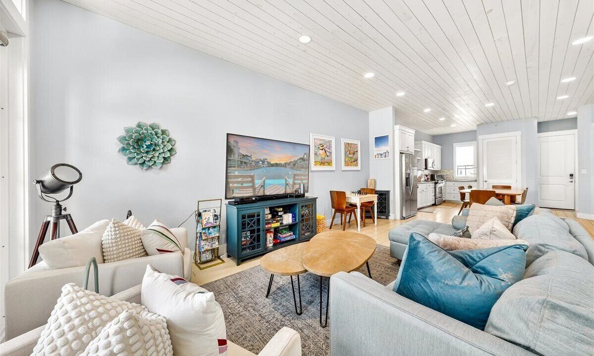 Photo of Bedroom in Cinnamon Shore