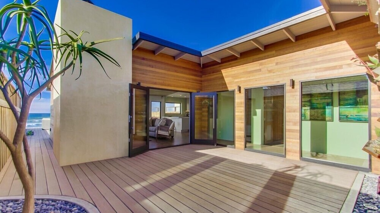 Photo of Patio Balcony in Ocean Beach