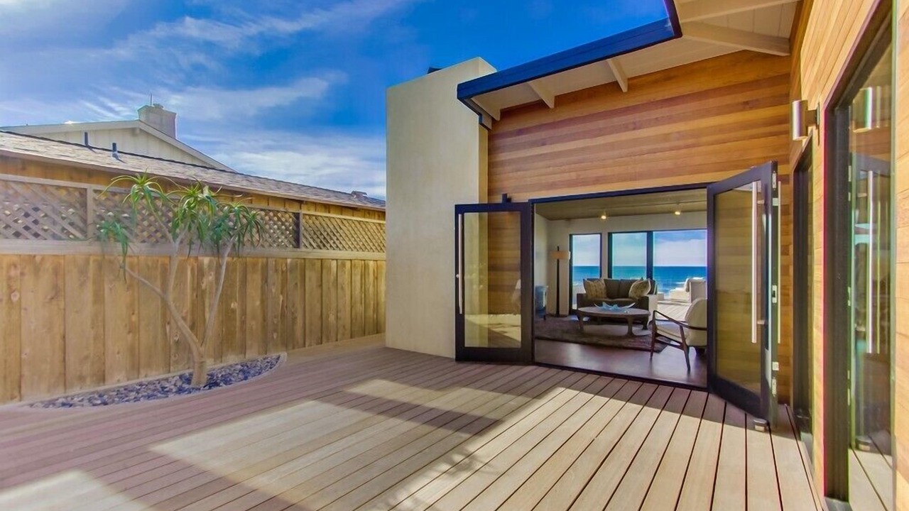 Photo of Patio Balcony in Ocean Beach