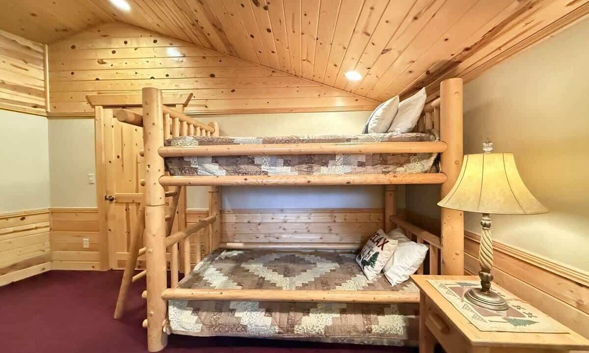 Photo of Others in Island Park