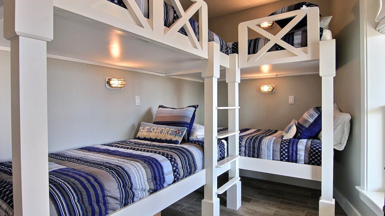 Photo of Bedroom in Cinnamon Shore
